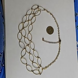 Gold tone fashion necklace